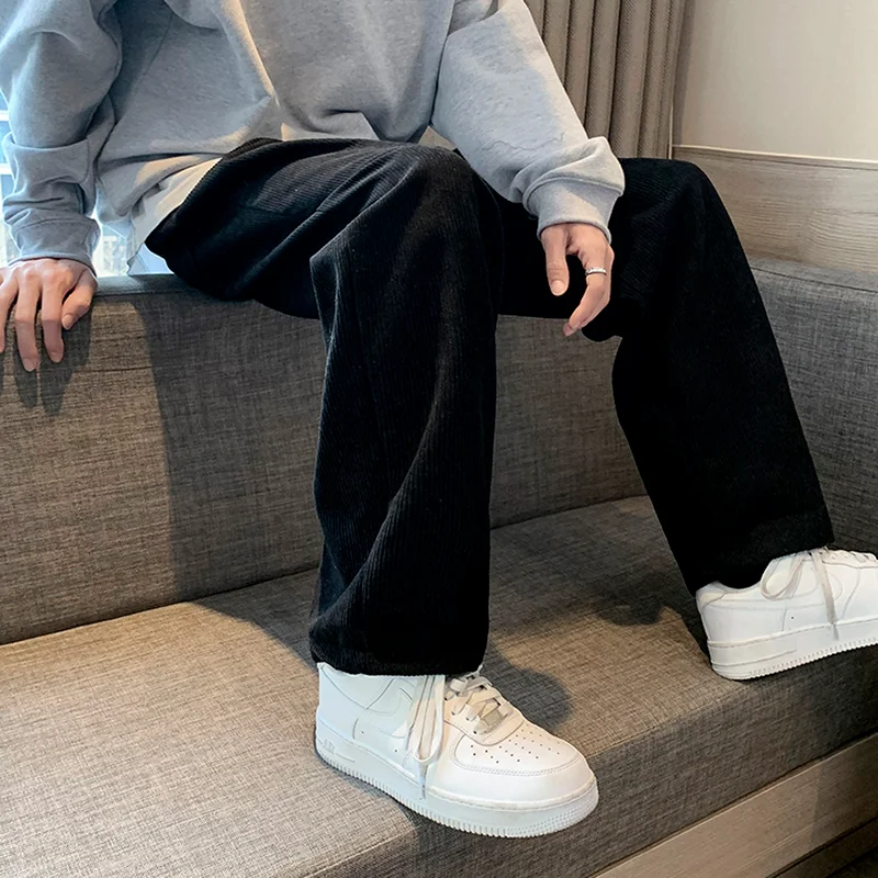 Брюки мужские вельветовые с высокой талией черные мягкие