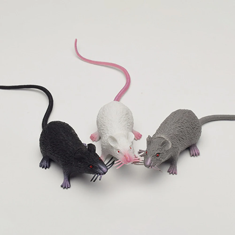 Искусственные мыши. Резиновая игрушка "мышка". Мышки пластмассовые. Резиновая крыса игрушка. Игрушка мышка пластмассовая.
