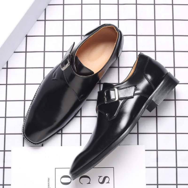Мужские Кожаные классические туфли однотонные в британском стиле с квадратным