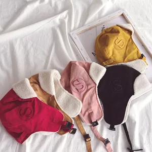 Симпатичные теплые шапки для маленьких мальчиков и девочек, плюшевые наушники, зимние толстые теплые лыжные кожаные шапки для детей