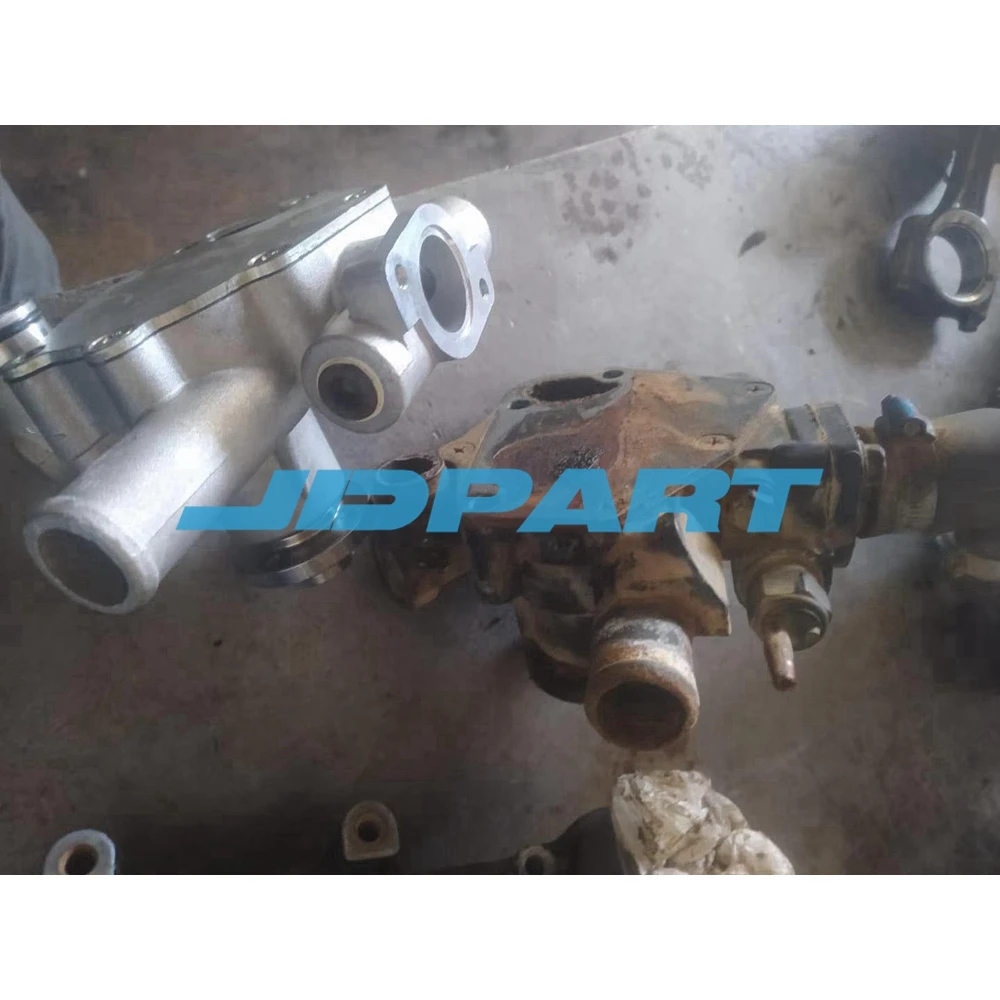 Для дизельных двигателей Yanmar 2TNE68 водяной насос