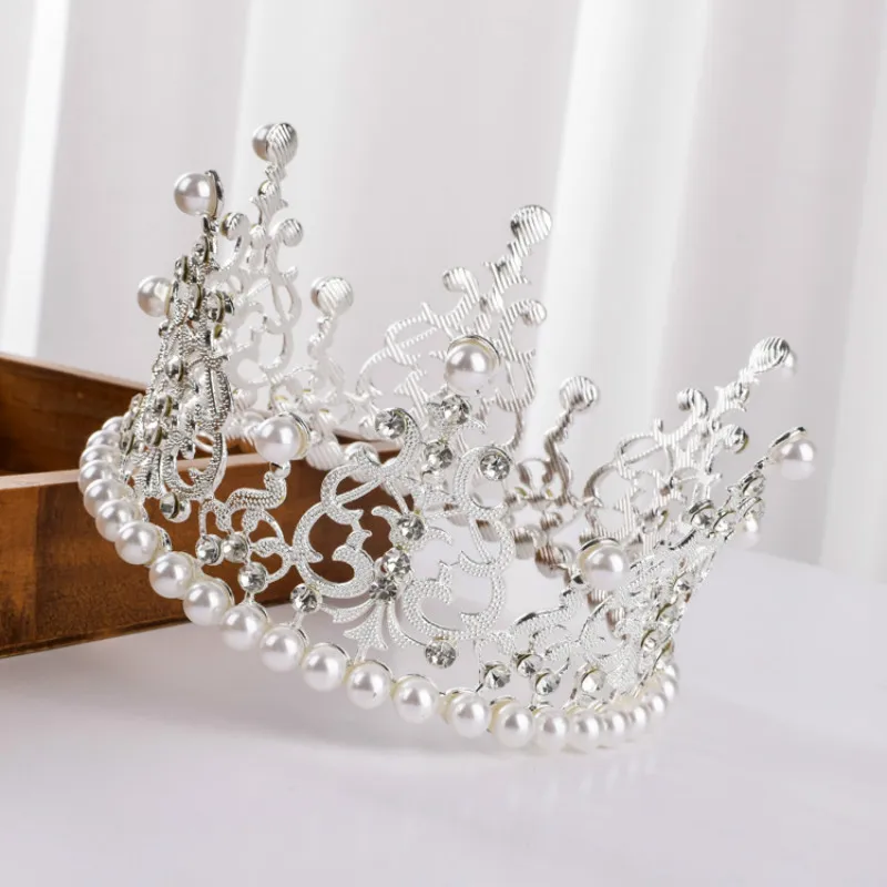 

High Quality 12*7.5cm Pearl Diamond Crown Brides Tiaras Happy Birthday Cake Topper Wedding Decoration for Women Party Supplies