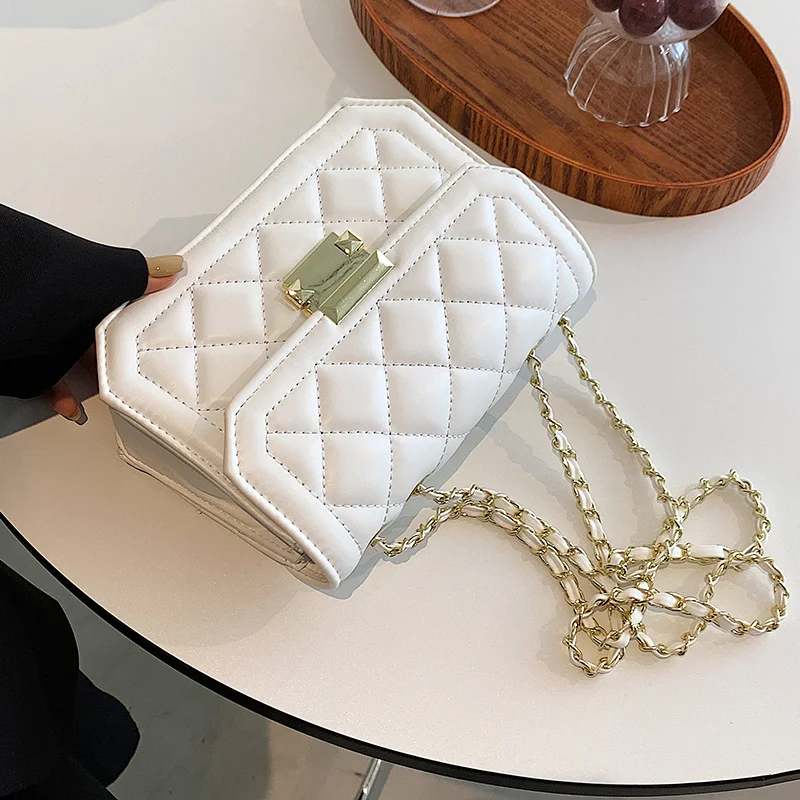 

New Female Bag Wild Chain Bag Fashion Messenger Bag Rhombus Square Bag Shoulder Bag