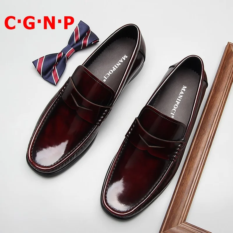 

C·G·N·P New Fashion Wine-red Patent Leather Loafers Men Slip On Casual Shoes Dress Shoes Mens Mocassin Homme Driving Shoes