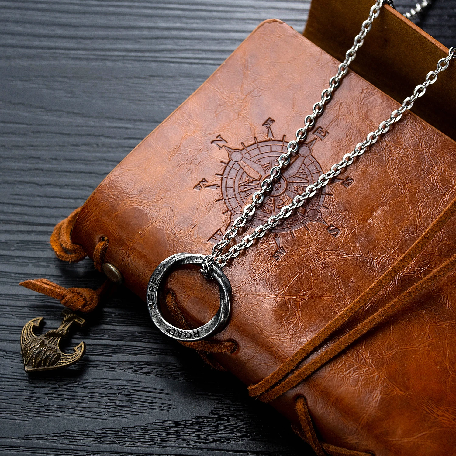 Винтажная лента Mobius из нержавеющей стали | Украшения и аксессуары