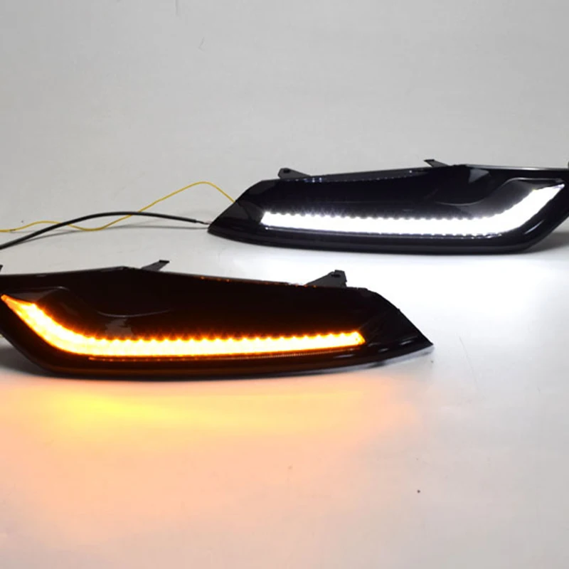 

LED Car Driving Daytime Running Light Fog Lamp with Flow Yellow Turn Signal DRL for Mazda 3 Axela 2019 2020