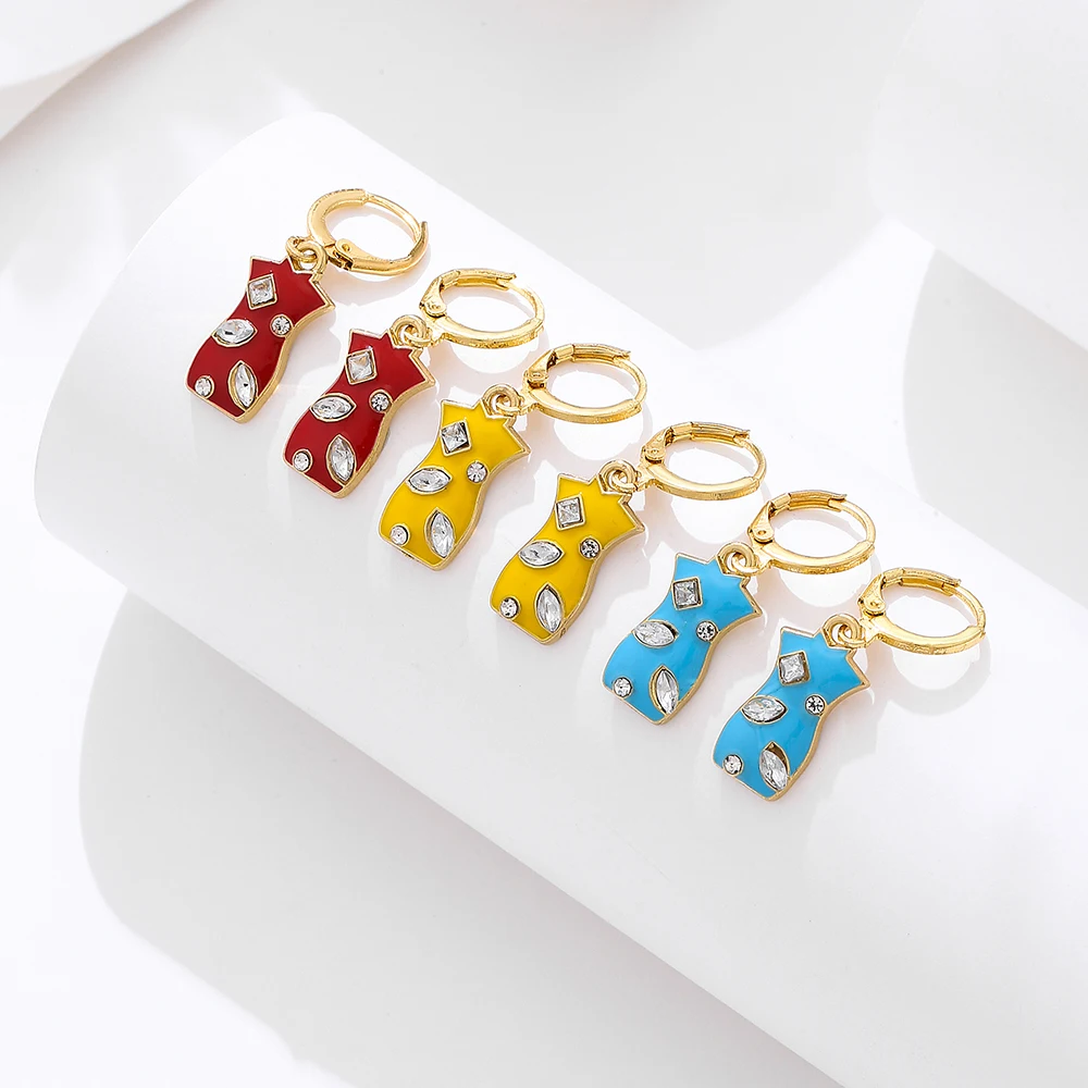 Женские серьги-капельки из сплава с бриллиантами