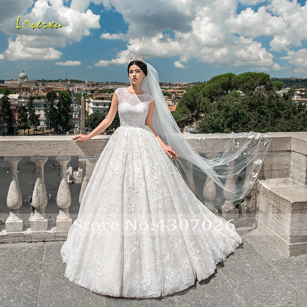 Loverxu бальное платье с круглым вырезом кружевные свадебные платья аппликацией из