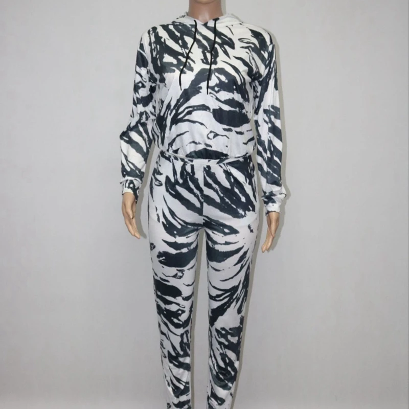 

ZOOEFFBB Two Piece Joggers Women Set Hoodies Long Sleeve Top and Sweatpants Outfits Tracksuit Lounge Wear Fall Aesthetic Clothes