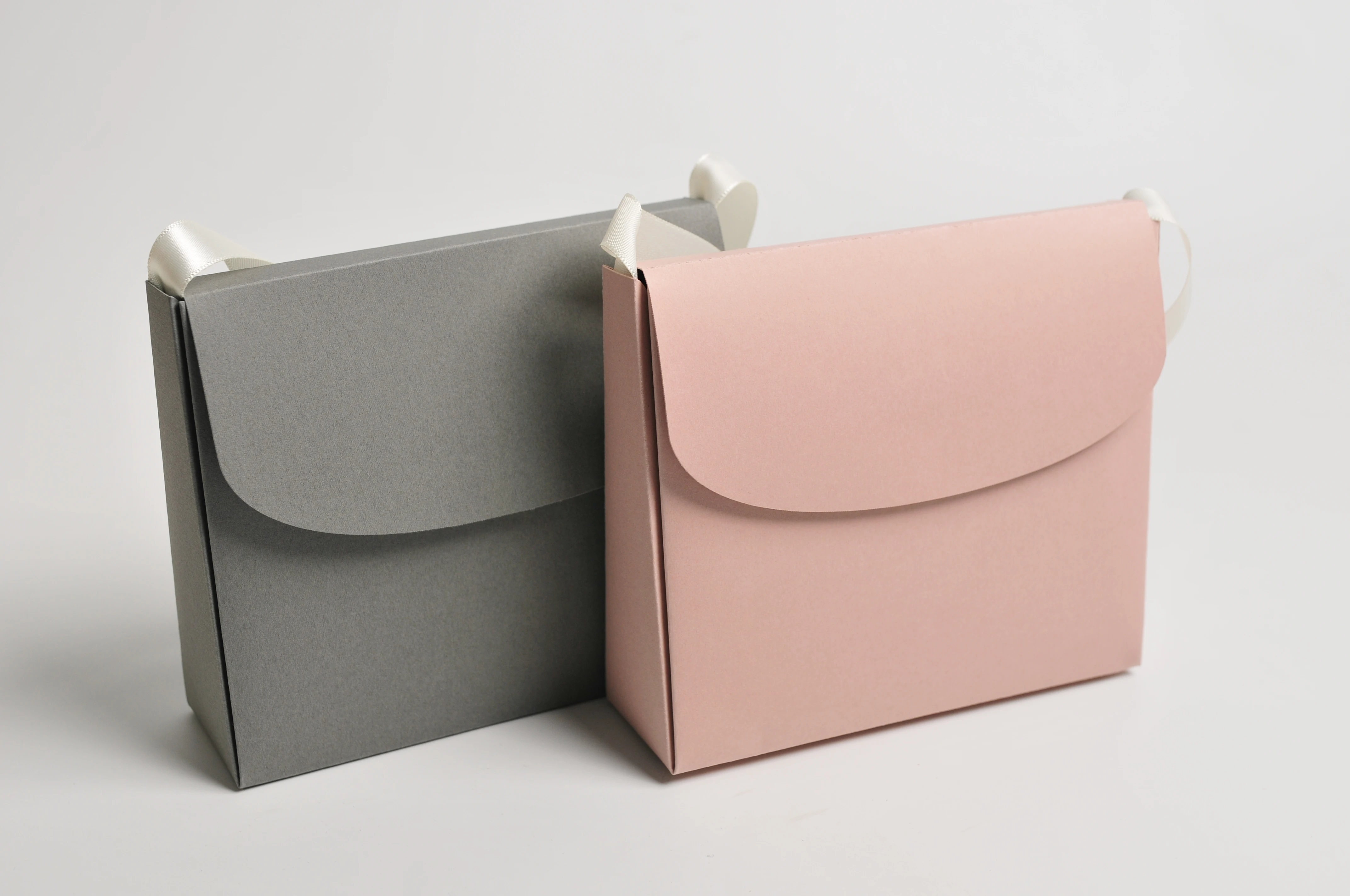 New Creative Mini Gift Bag Box for Party Baby Shower Paper jewelry Chocolate bags Package/Wedding Favours candy bag