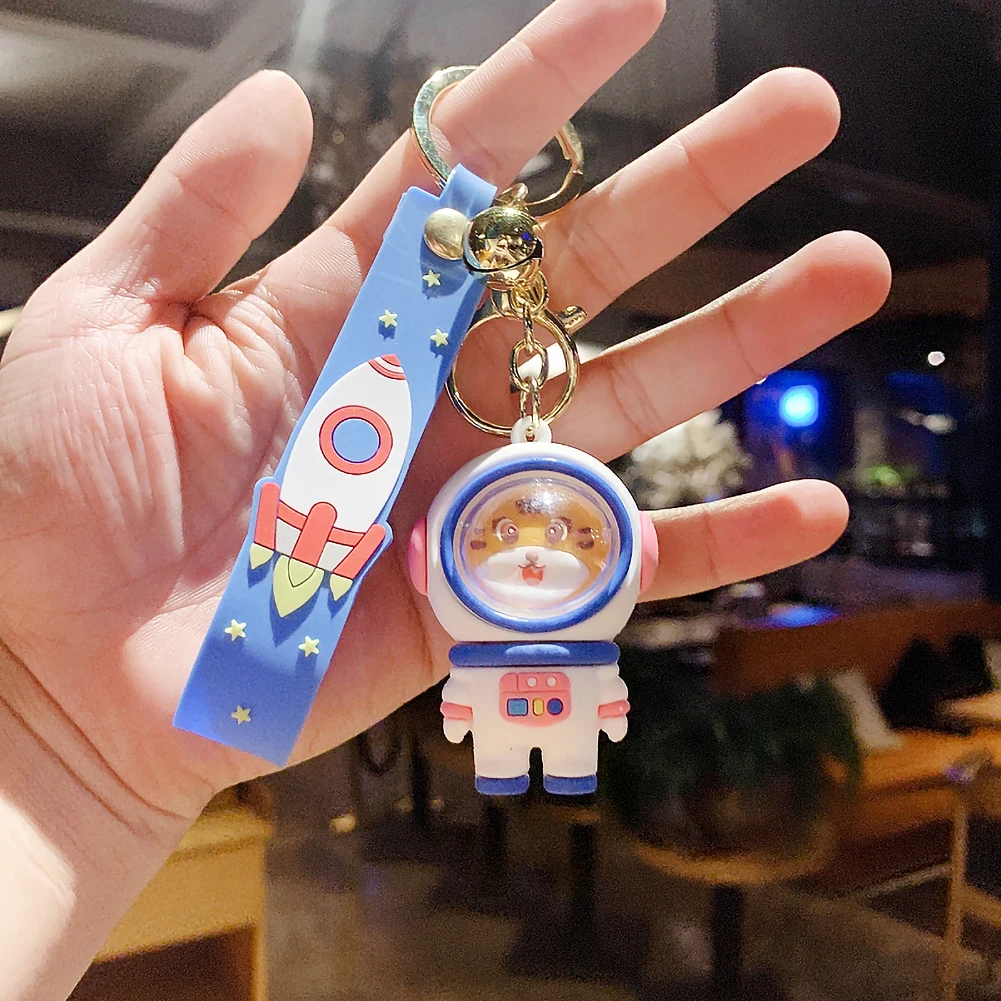 

Cute Animal Spaceman Keychain Anime KT Cat Silica Gel Key Chain2022 Cartoon Doll Couples Key Ring Exquisite Jewelry Gift Pvc