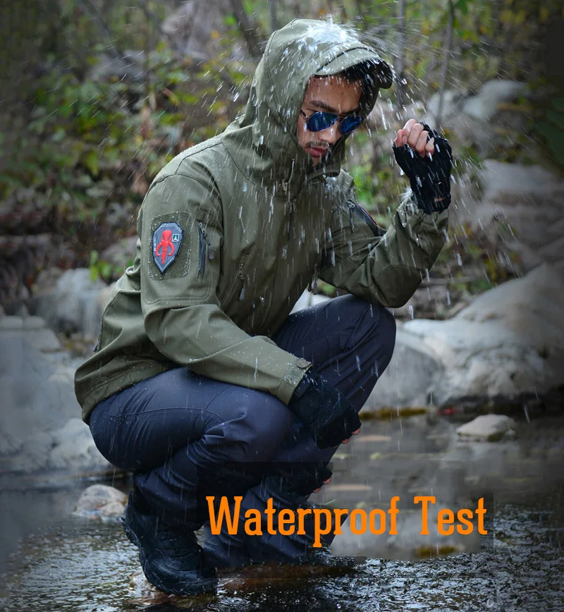 

Tactical Fleece Jacket Military Uniform Coats Male Soft Shell Casual Hooded Jacket Men army Clothing Warm Windproof Outerwear