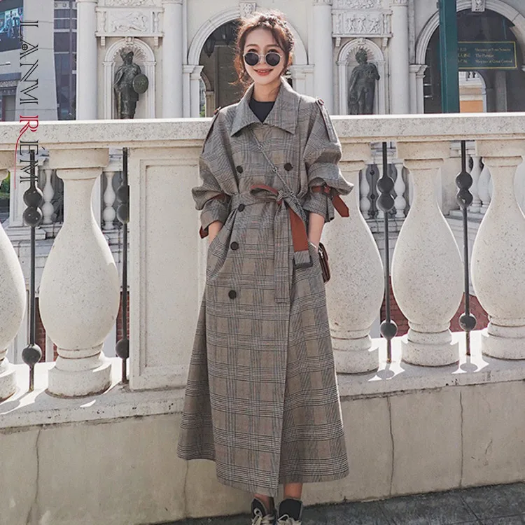 

LANMREM 2021 Осень Зима Новая клетчатая ветровка женский двубортный бандажный Тренч Верхняя одежда Женская мода 2W1779