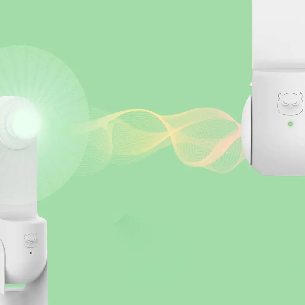 

Mini Fan Portable Fan 2000mAh Enduring Silent Foldable Usb Rechargeable Fan with Power Bank Flashlight Function