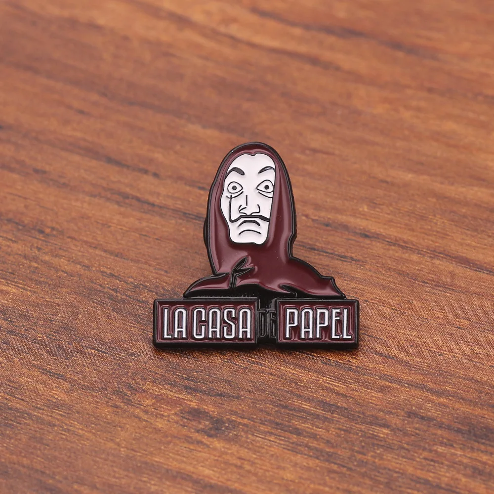 Эмалированная брошь с изображением дома бумаги Сальвадора Дали | Украшения и