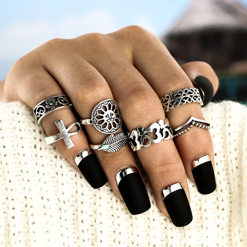 

Vintage Carved Cross Ring Set Women Geometric Ethnic Metal Knuckle Rings Female Fashion Jewelry New