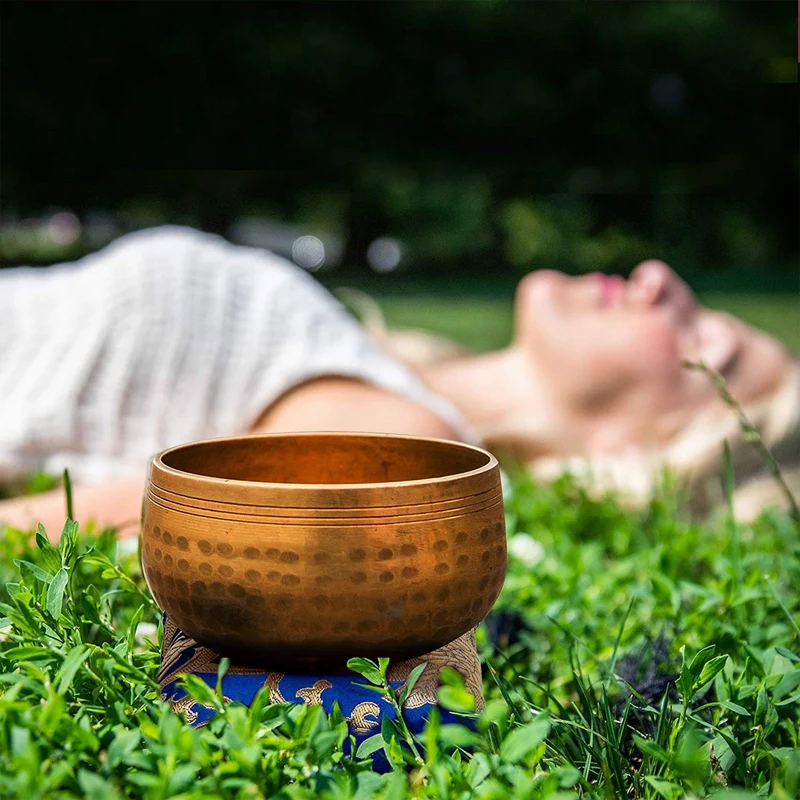 

Tibetan Singing Bowl Set with New Dual-End Striker&Cushion Handcrafted for Meditation Healing and Mindfulness