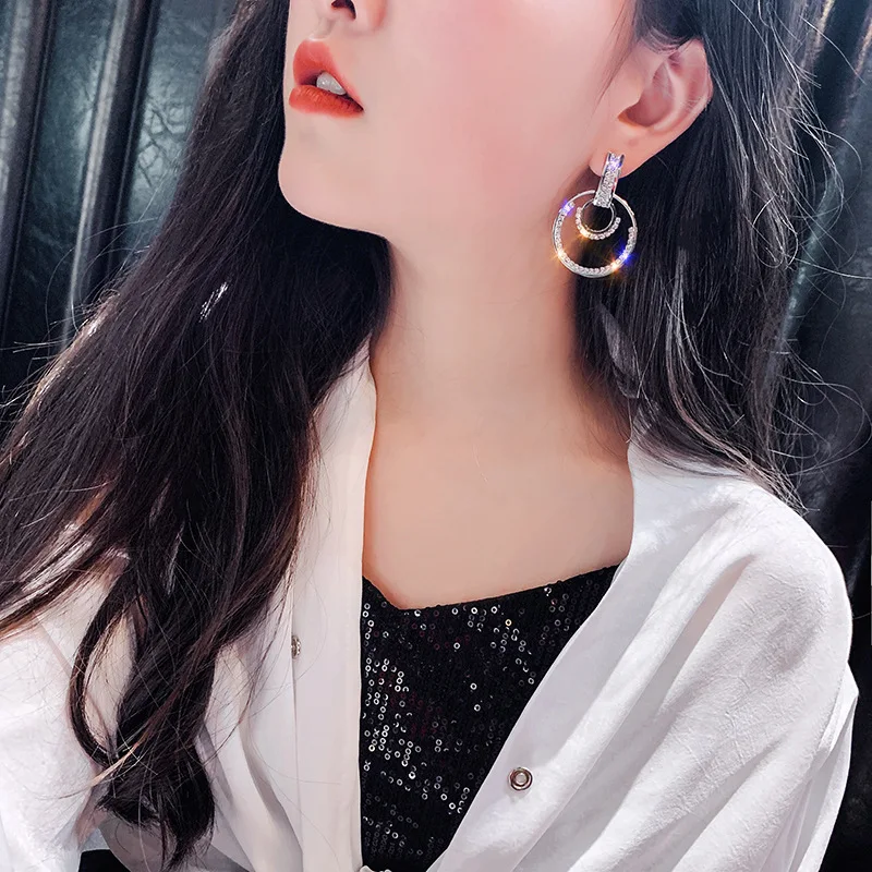 Новое поступление 2021 металлические гипербольные круглые хрустальные серьги