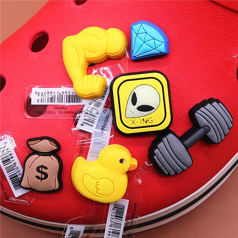 1pcs Blue Diamond Shoe Decoration Accessories Muscle Alien Duck Money Bag Dumbbell Croc Charms for Bracelets Jibz Kids Gift U236