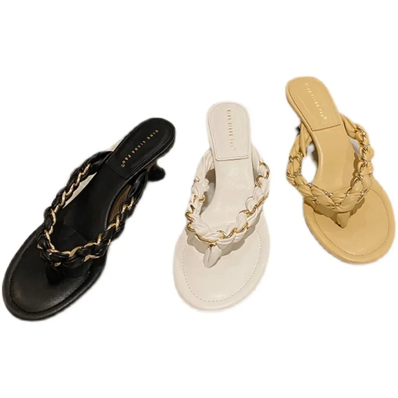 

Rivet Rubber Slippers Women Luxury Shoes Fur Flip Flops Slides Low Med Designer Hawaiian Soft Round Toe Rome Fashion Hoof Heels