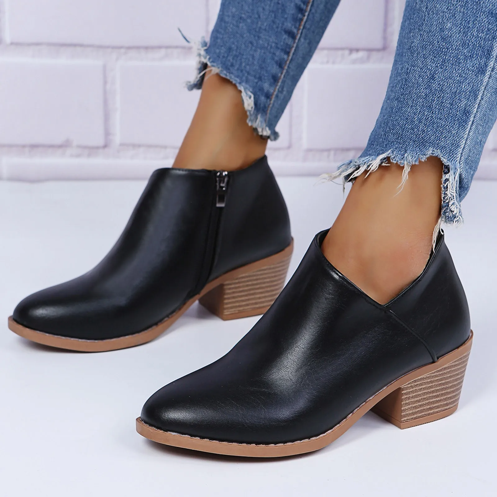 

2022 Autumn and Winter New Women's Boots Round Toe Zipper Women's Mid-heel Short Boots Thick Heel Casual Boots Botas De Mujer