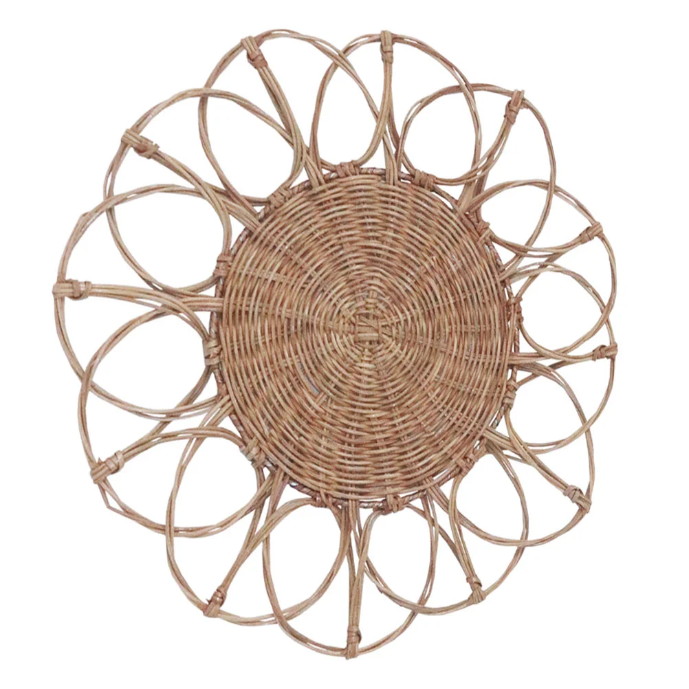 

1pc Delicate Rattan Woven Craft Wall Pendant Flower Modeling Rattan Woven Pendant