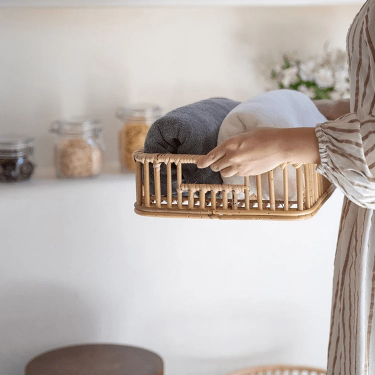 

Rattan Storage Basket with Handle,Towel Storage Clothes Sundries Sorting Box Locker Room Storage Basket,Home Decoration