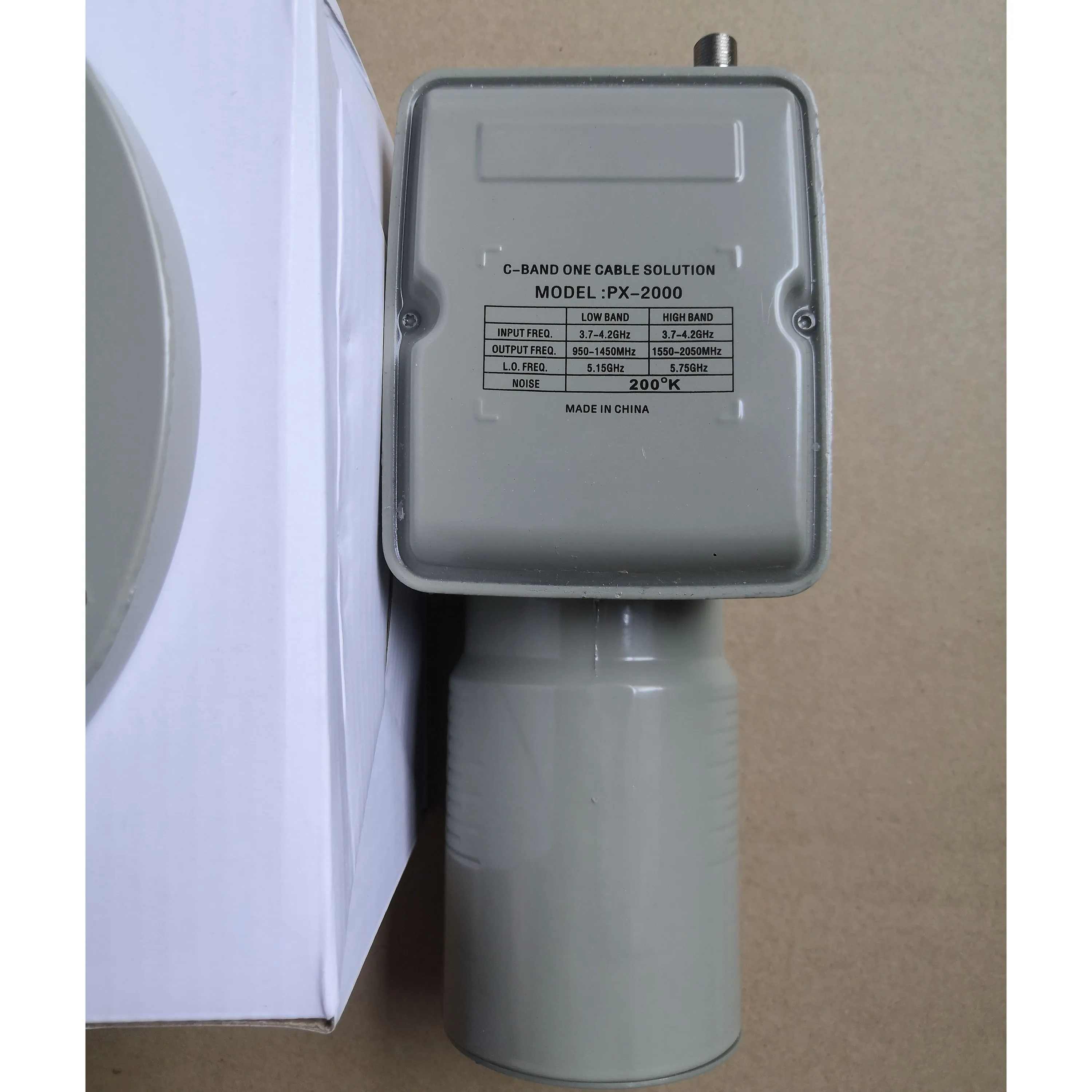 PX-2000 C band LNBF 200 K, Full HD 1080, MPEG4-S2, 3D высокого качества сигнала, c band one cable разрешение, 5150/5750 c band lnb