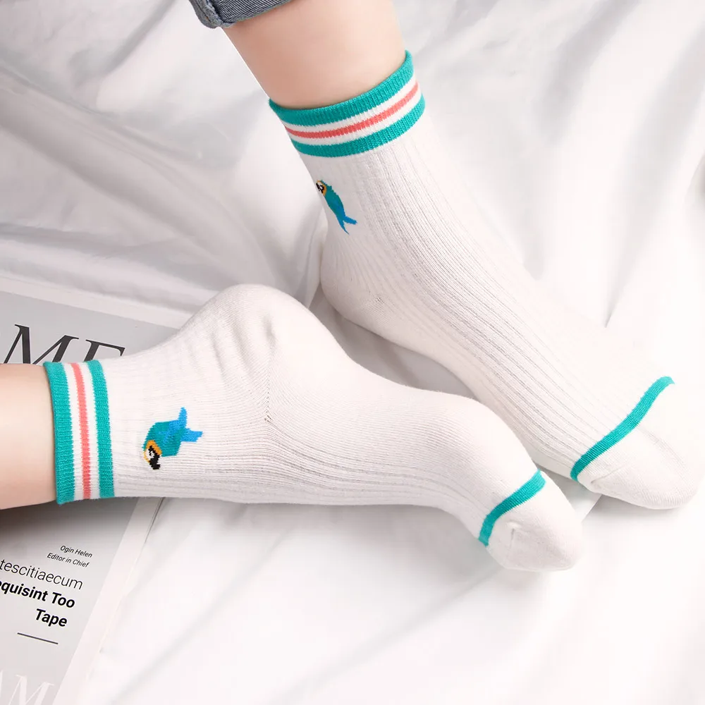 1 пара женские носки в полоску с мультяшным пингвином попугаем Белые Носки