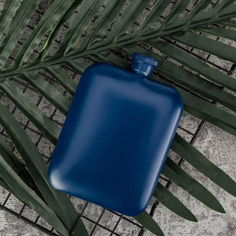 

Outdoor Light Luxury Hip Flask Tainless Steel Art Hip Flask Portable Home Daily Necessities Botella Whisky Drinkware BK50JH