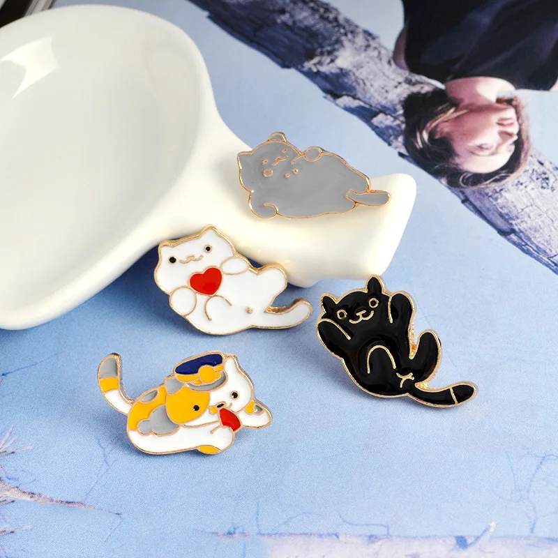 2019 Новый мультяшный держатель любовь в руке кот животное значок Декоративные