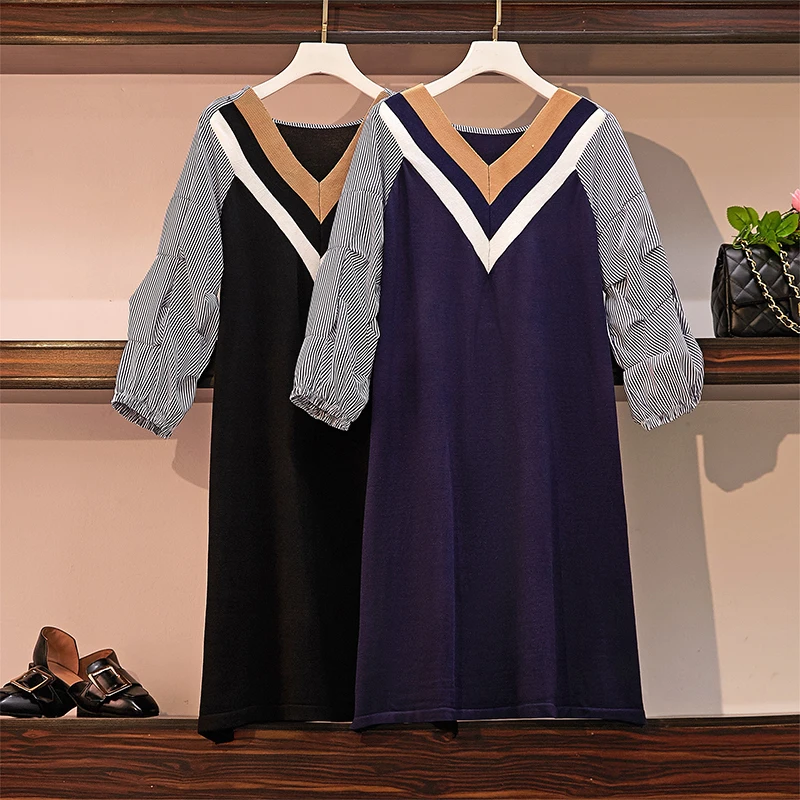 Женское вязаное платье большого размера в полоску с V образным вырезом и