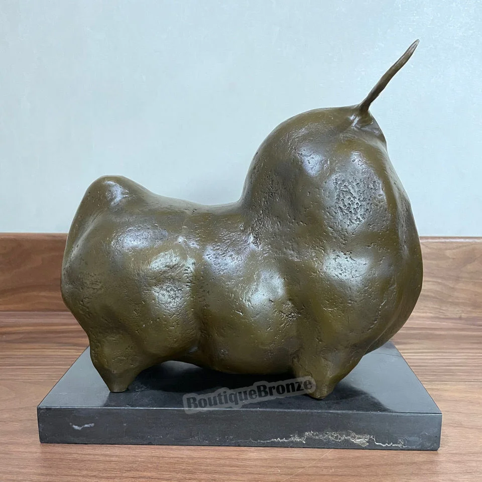 

Bronze Abstract Bull Statue Animal Sculpture Marble Base Classy Home Decoration Figurine Art Hot Casting