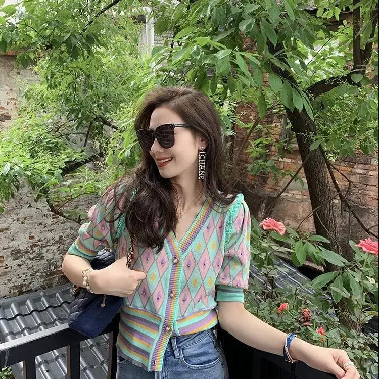 

Women 2021 Summer Vintage Knitted Top Female V-Neck Short Sleeve T- Shirt Ribbed Button Cardigan Top Ladies Casual T Shirt T109