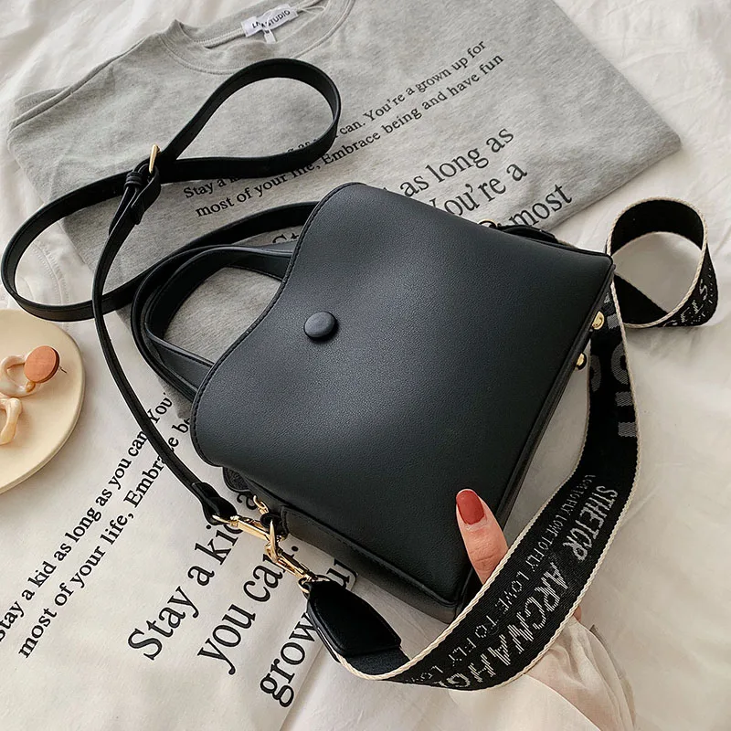 

SWDF Small PU Leather Crossbody Bags For Women 2021 Contrast Color Shoulder Messenger Bag Lady Design Letter Belt Tote Handbags