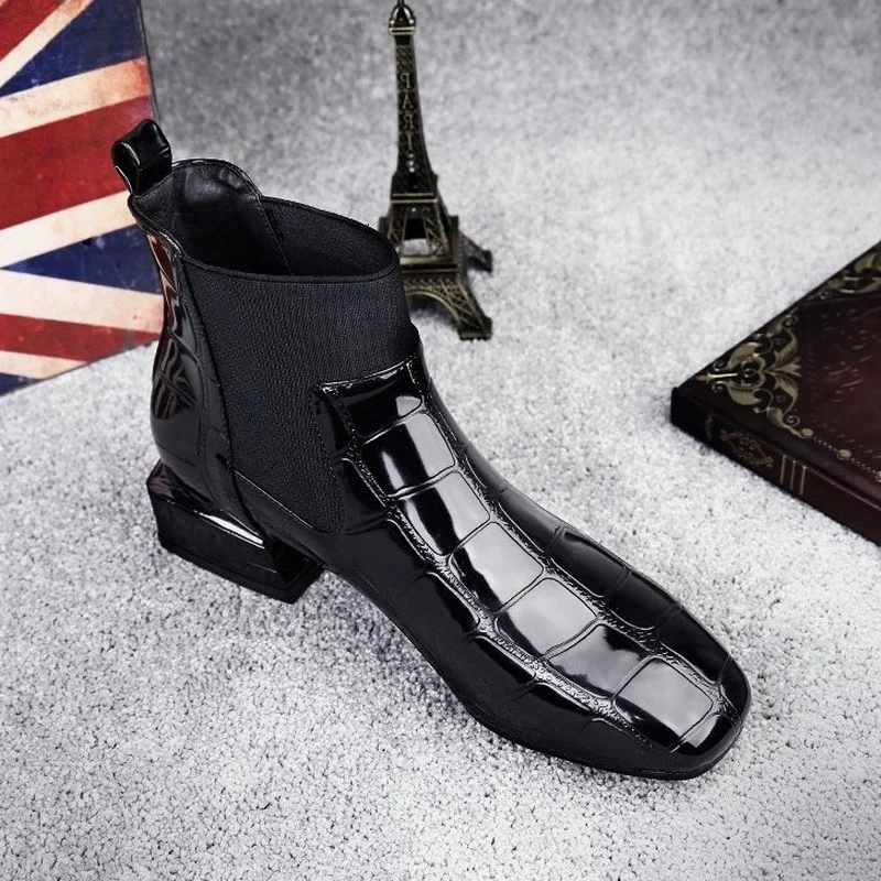 

Шикарные женские ботинки 2021, блестящая обувь из искусственной кожи на осень и зиму, ботильоны с квадратным каблуком и квадратным носком, жен...