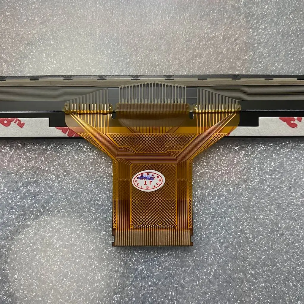 Новый 7-дюймовый 36-контактный сенсорный экран подходит для 2014-2016 Mazda3 Axela 2016-2017