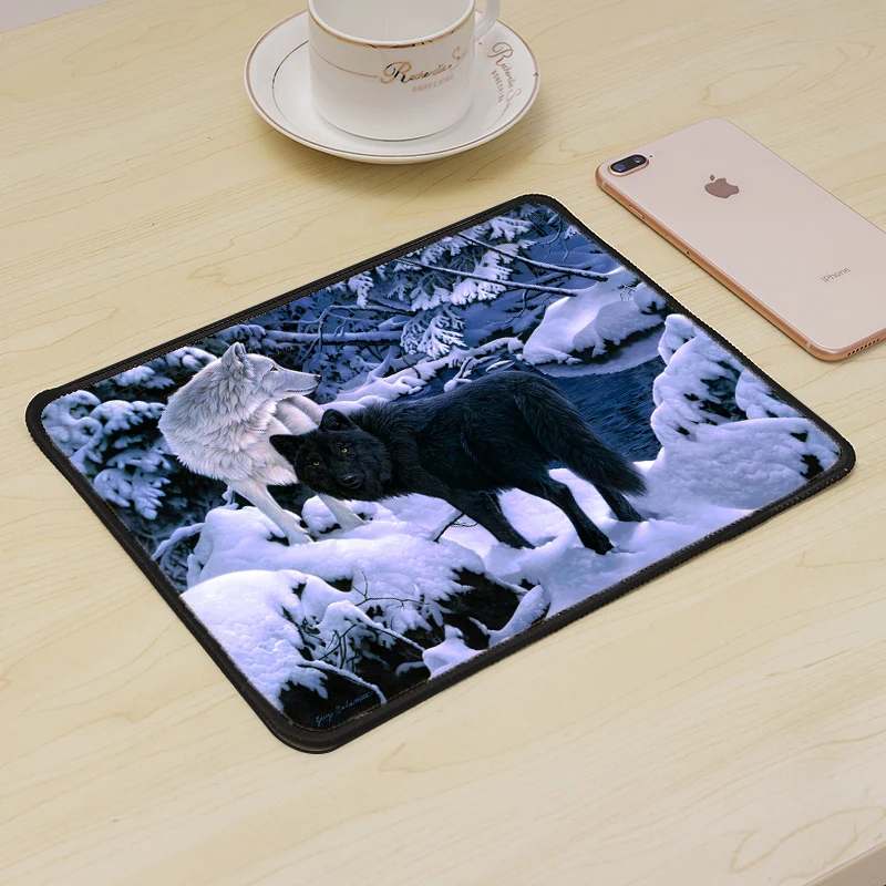 

MRGLZY Small Mouse Pad Computer Game Console Mouse Pad Table Mat Computer Keyboard Game Game Accessories Notebook Wolf King