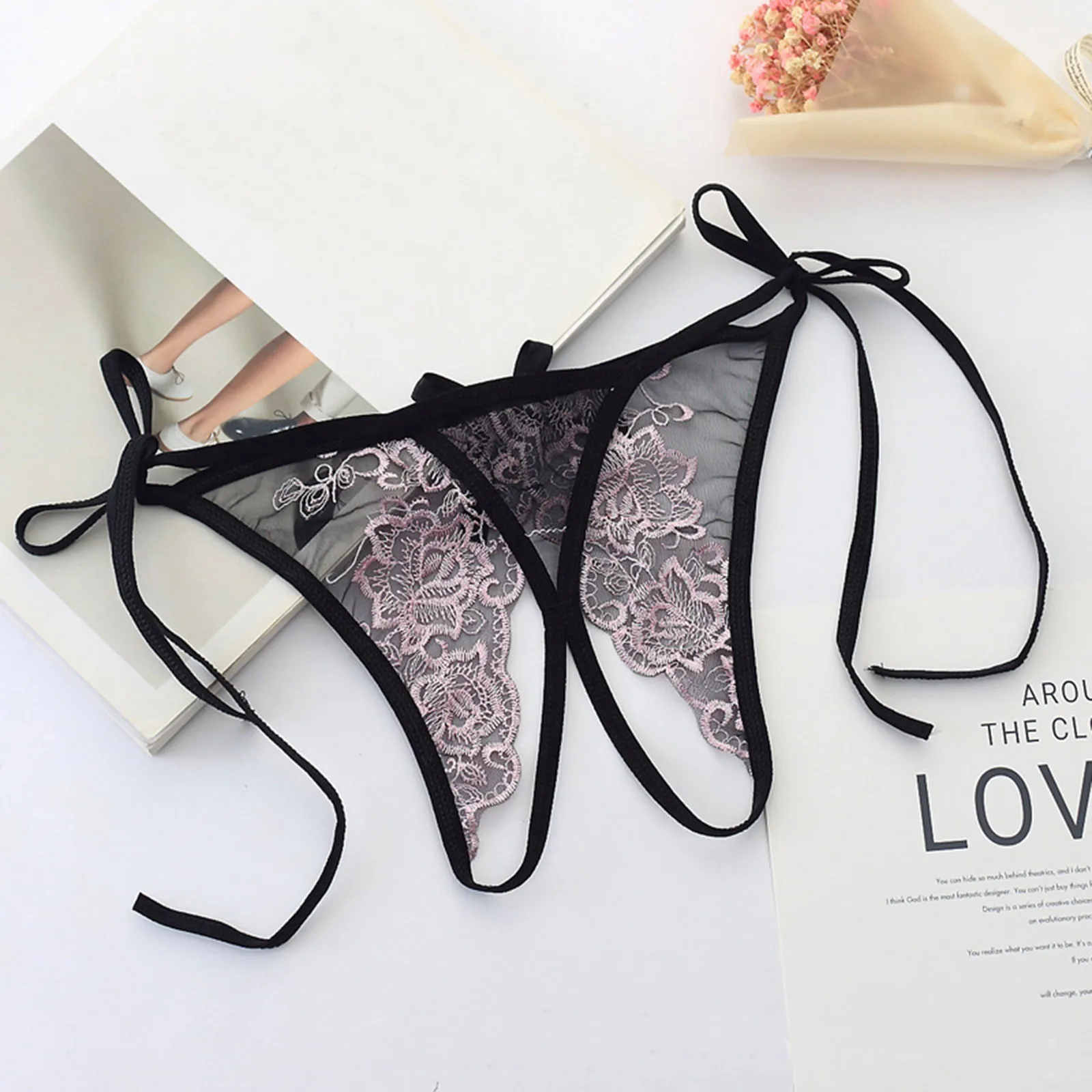 

Women Low-waisted Sexy Lingerie Hot Erotic Straps Hollow Underwear Panties Transparent Lace Sexy Babydolls PornoThong Costumes