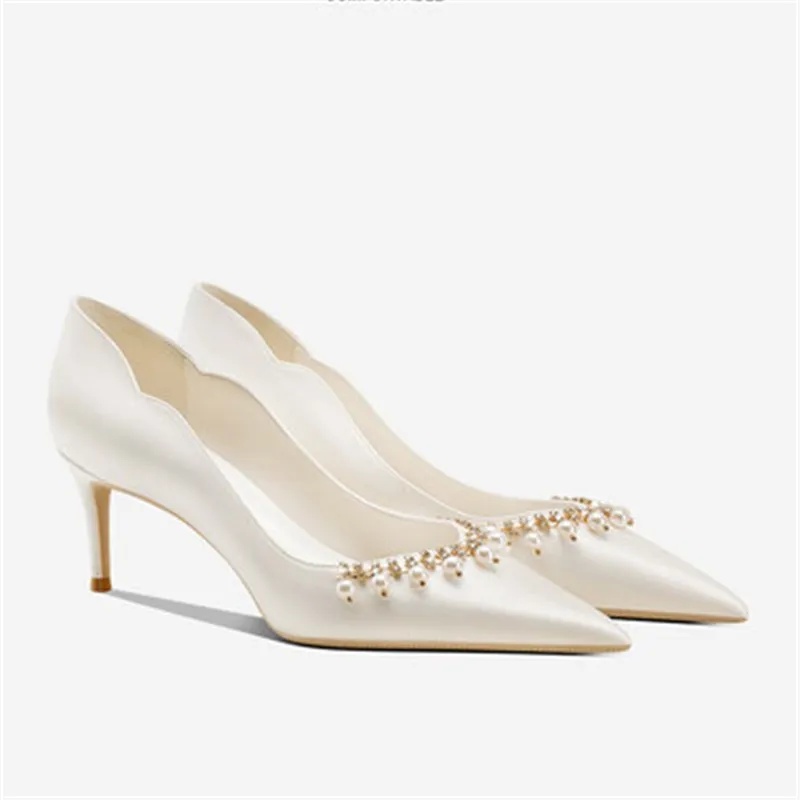 

Весна 2021, новинка, шелковые простые белые жемчужные свадебные туфли большого размера на шпильке, женские туфли, туфли под банкетное платье