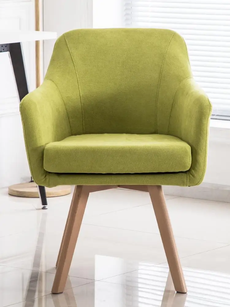 Полностью моющийся скандинавский обеденный стул из твердой древесины для