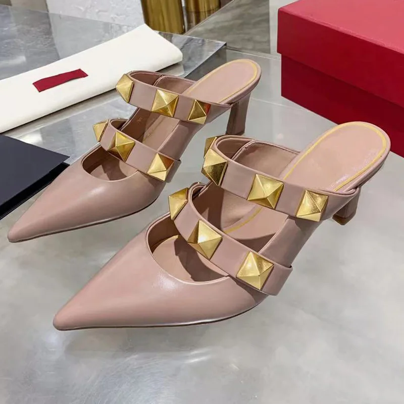 

Fashion Rivet Shoes For Women Roman Stud Leather Pointed Mules Ladies Shoes High-end Leather Shockproof Outsole