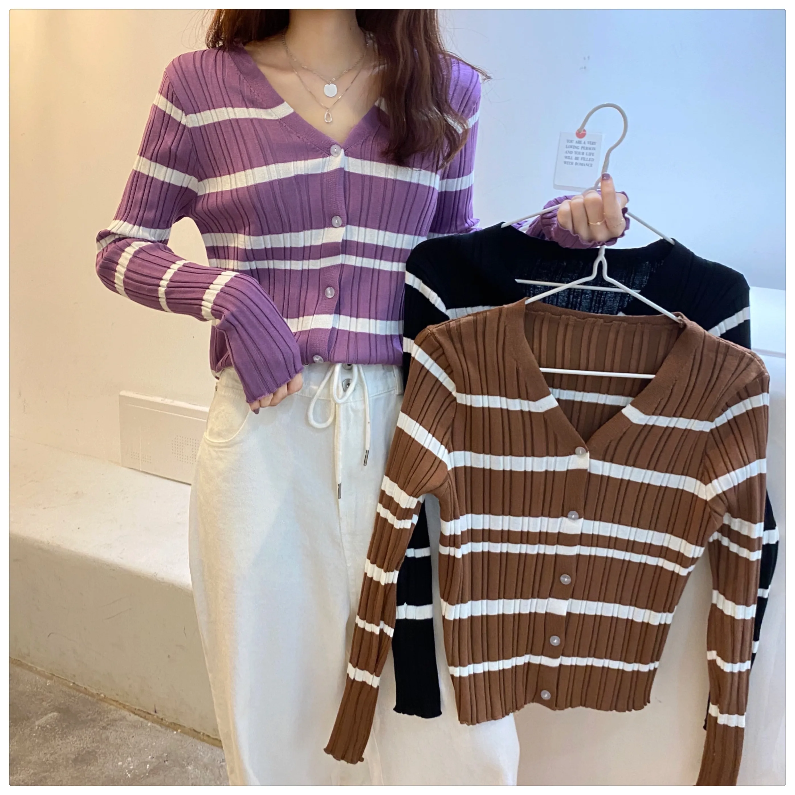 

Striped Sweater Cardigan Women V-Neck Knitted Full Sleeve Sweaters Cardigans Lady Vintage Simple Casual Sweater Crop Tops