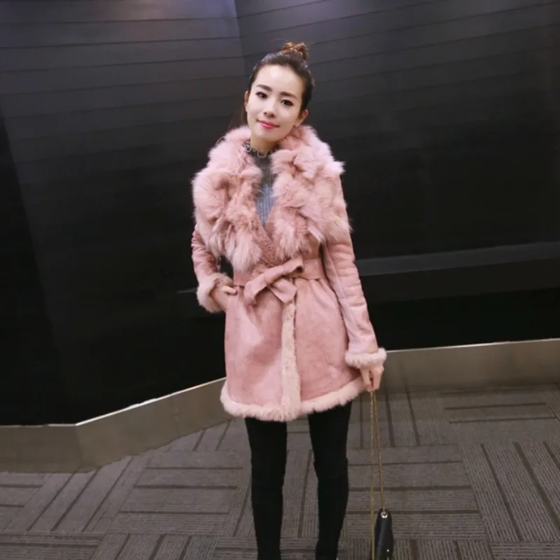 Роскошная женская куртка с поясом модная воротником из лисьего меха 2020 зимняя