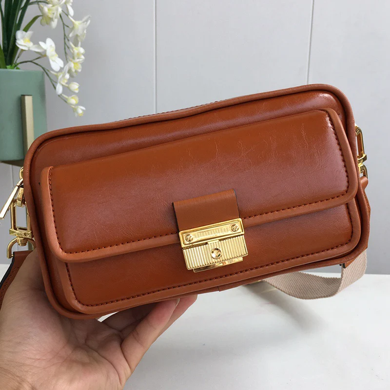 

Design retro solid color multi-pocket leather shoulder bag new ladies camera bag fashion multi-function all-match diagonal bag