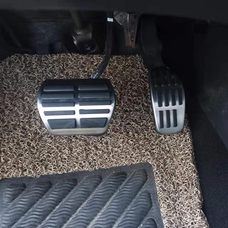 

Для Mitsubishi Outlander 2021 2022 крышка педали тормоза дроссельной заслонки Нескользящая крышка Стайлинг автомобиля аксессуары из нержавеющей стали