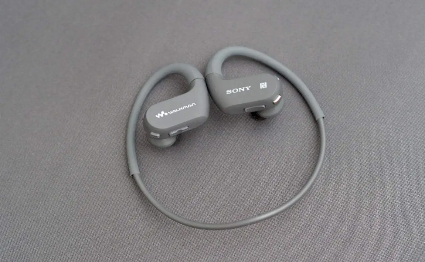 Используется (не новый) SONY NW-WS623 Водонепроницаемый Плавание Бег mp3 музыкальный