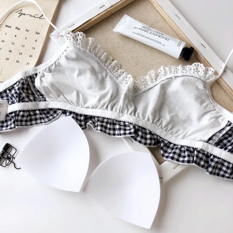 Комплект нижнего белья из бюстгальтера и трусиков|Комплекты белья| |