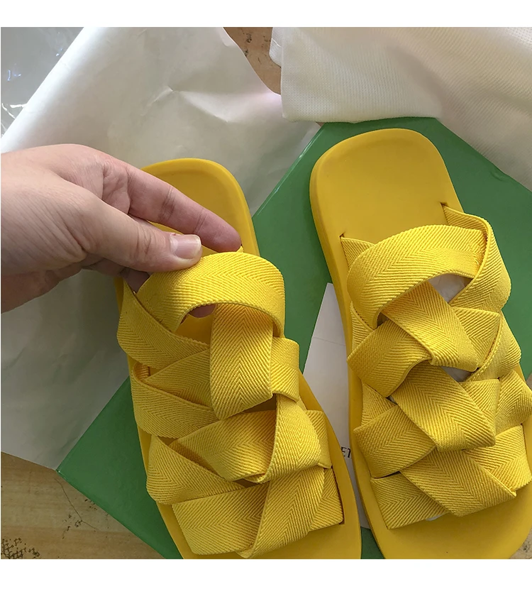 

2021 Beach Shoes Slippers Flat Slipers Women Slides Fashion Low Platform Sabot Luxury Rubber PU Cotton Fabric Basic Slippers Cas