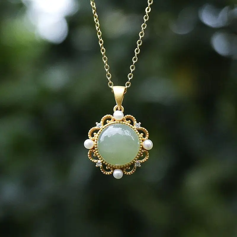 

Natural Hetian Jade Green Jade S925 Sterling Silver Pendant round Jade Vintage Engraving Inlaid Vintage Silver Jewelry Necklace